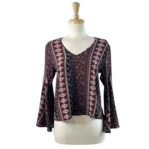 PEPPERMINT Blouse Small Maroon Black Peasant Long Bell Vent Sleeves V-Neck